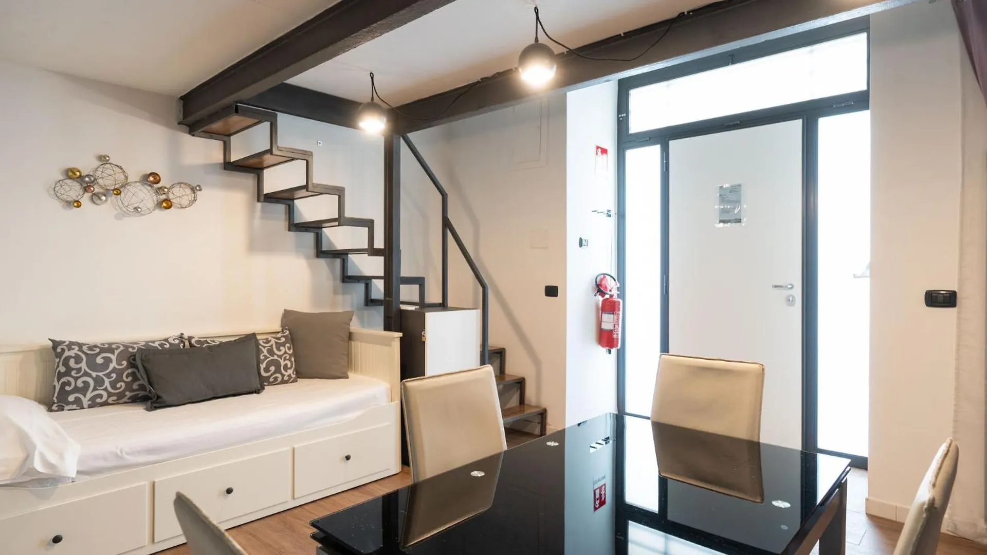 Appartement Ely'S House By Wonderful Italy à Bari 0*,  Italie